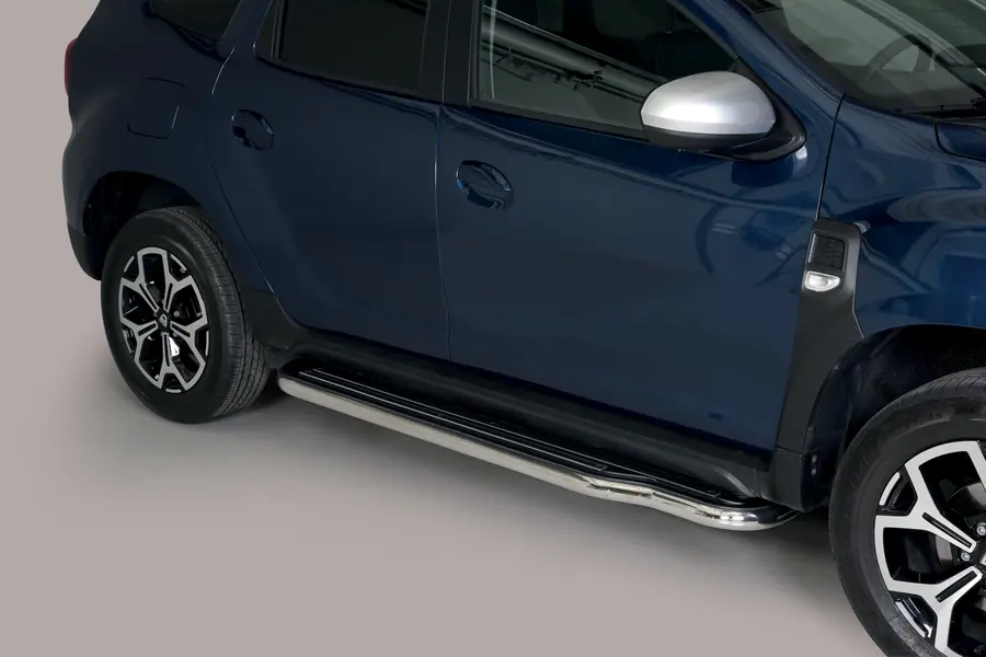 Пороги длинные ø50, полированная — Dacia Duster (2018–2019)