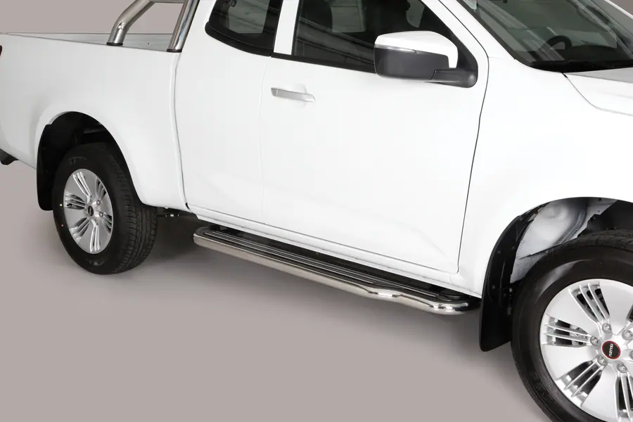 Extra-long side steps ø50, mirror polished — Isuzu D-Max (2020–)
