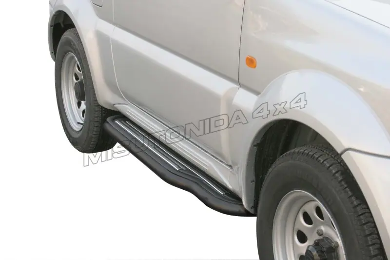 Пороги короткие ø50, чёрная — Suzuki Jimny (1998–2005)