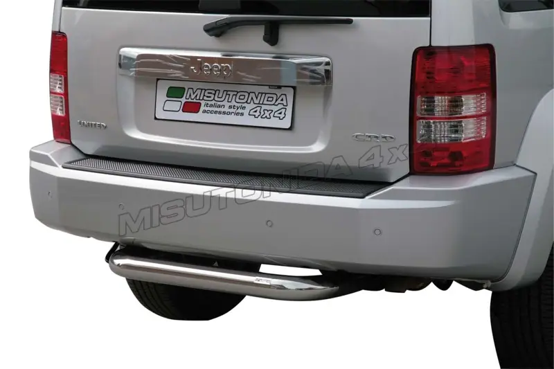 Tagakaitse keskmine ø76, poleeritud — Jeep Cherokee (2008–2013)