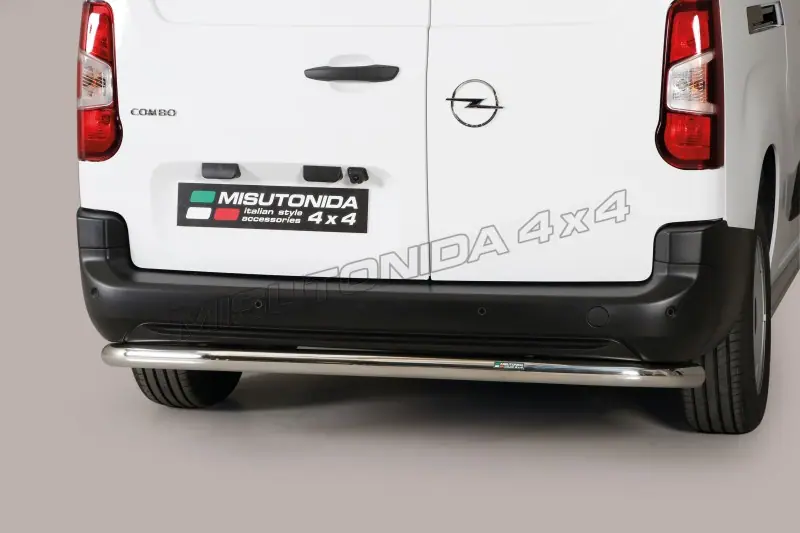 Задняя защита во всю ширину ø63, полированная — Opel Combo (2018)