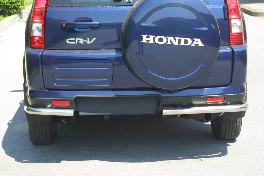 Tagakaitse nurgad ø50, poleeritud — Honda CR-V (2002–2004)