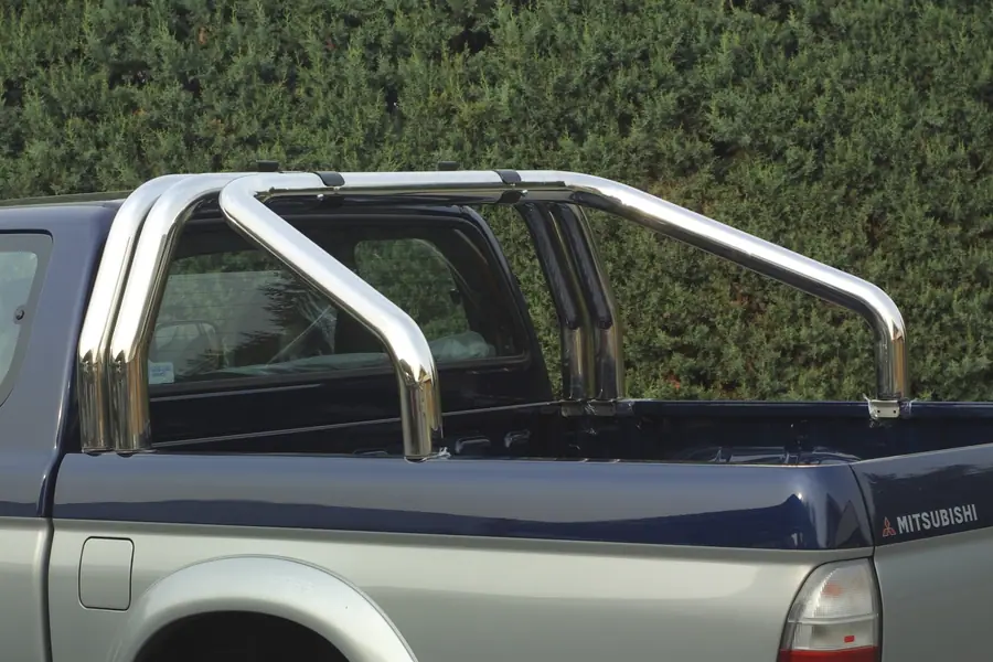 Roll bar kastikattele, 3 toru ø76, poleeritud — Mitsubishi L200 (1993–1996)