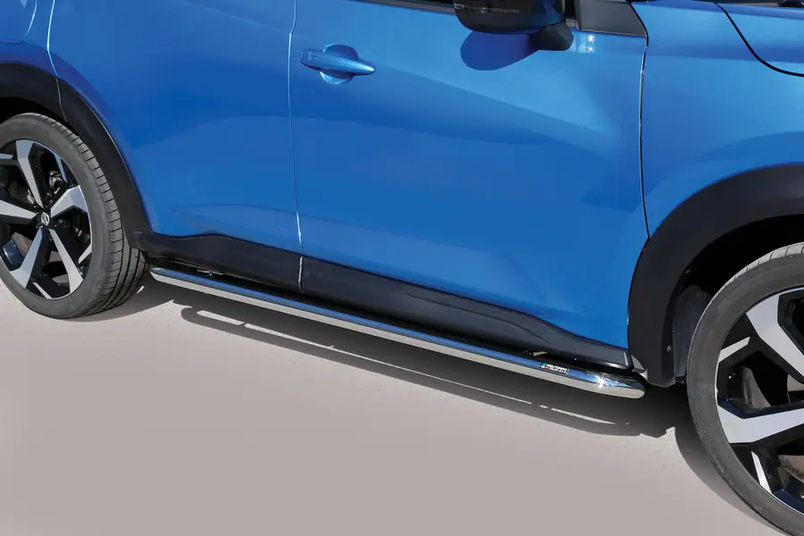 Side step protection tubes ø50, mirror polished — Nissan Juke (2020–)