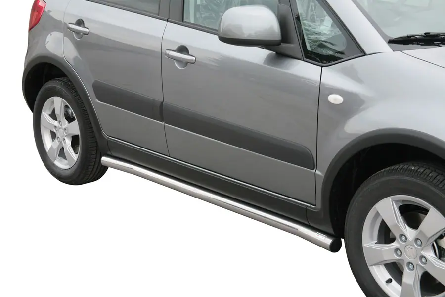 Боковые трубы ø63, полированная — Suzuki SX4 (2009–2012)