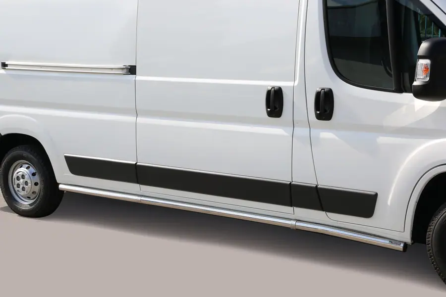 Küljetorud, keevitatud otstega ø63, poleeritud — Peugeot Boxer (2006–2016)
