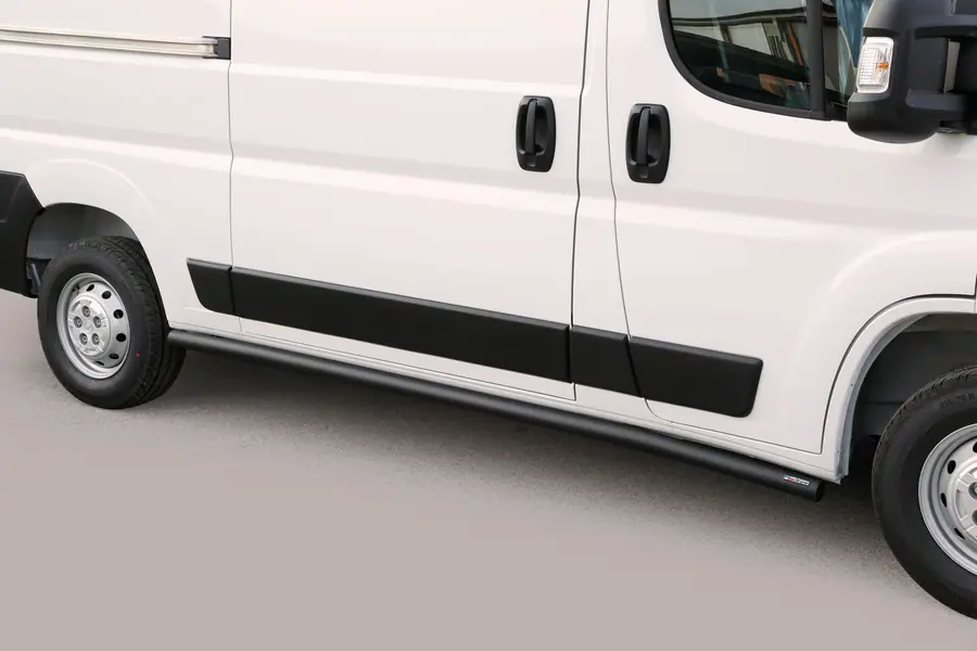Side bars ø63, black — Opel Movano (2019–)