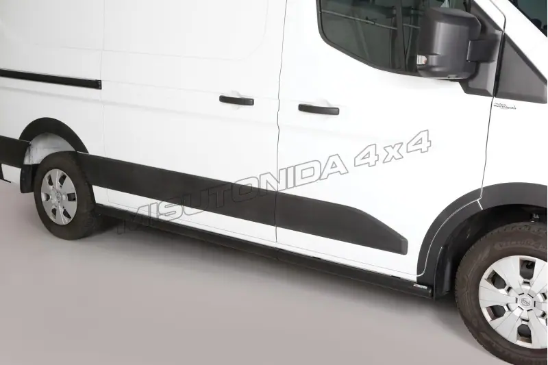 Küljetorud, keevitatud otstega ø63, must — Nissan Interstar (2024–)