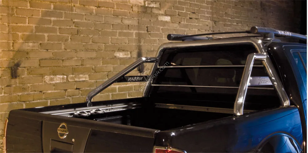 Single hoop roll-bar — Nissan Navara (2005–2010)