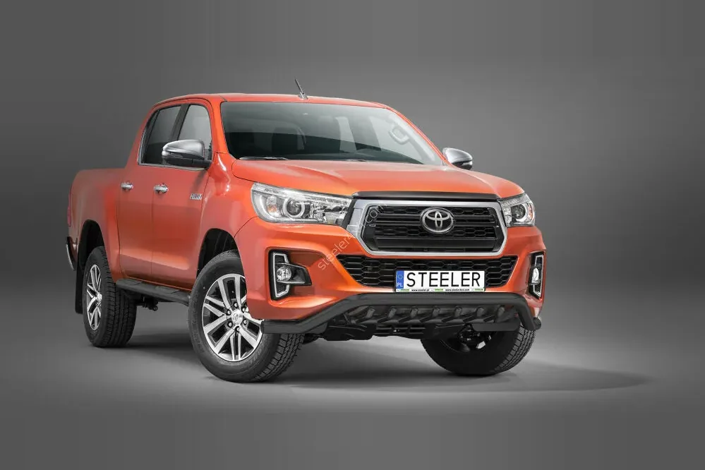 Madal kaitseraud sillatoruga, must — Toyota Hilux (2018–)