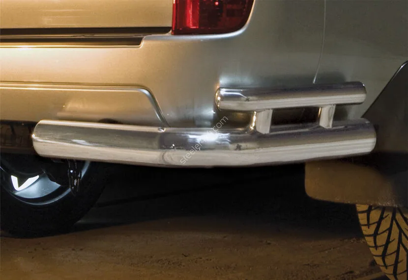 Rear corner protection — Toyota Land Cruiser 120 (2003–2009)