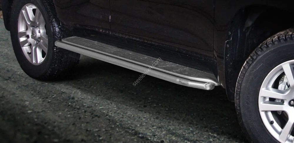 Stainless steel side bars — Toyota Land Cruiser 150 (2010–2013)