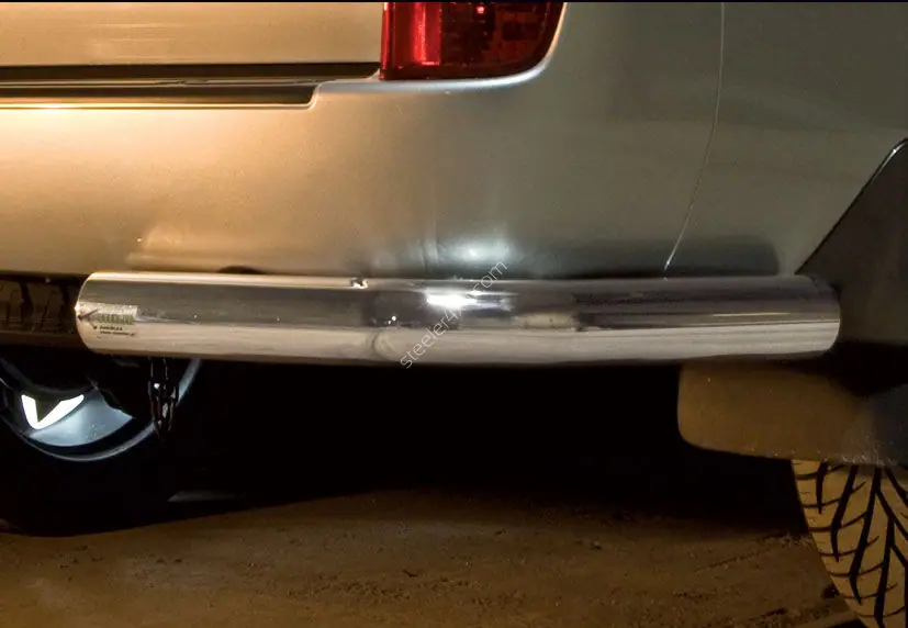 Rear corner protection — Toyota Land Cruiser V8 (2012–2016)