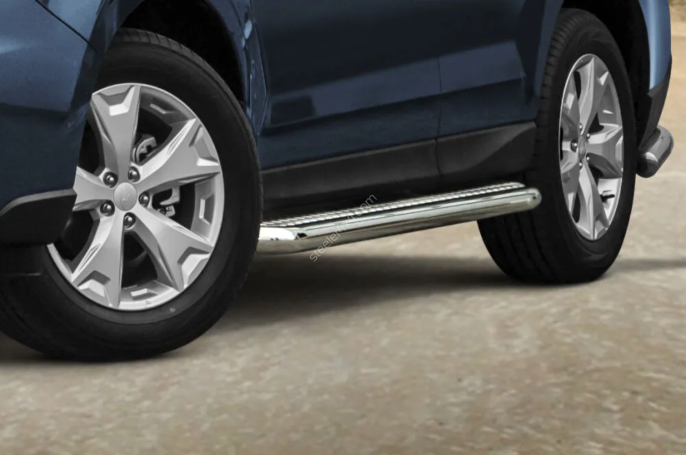 Подножки из нержавейки с рифлёной пластиной — Subaru Forester (2013–)