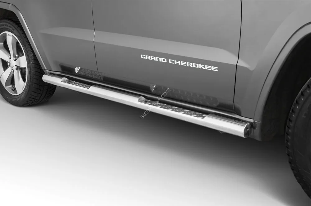 Stainless steel side bars with checker plate steps — Jeep Grand Cherokee (2015–)