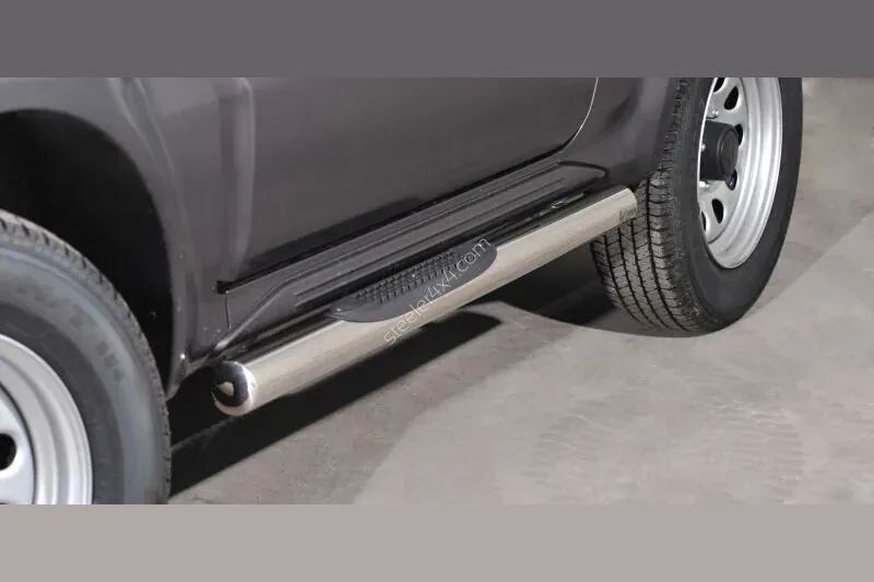 Roostevabad küljetorud plastastmetega — Suzuki Jimny (2012–2017)