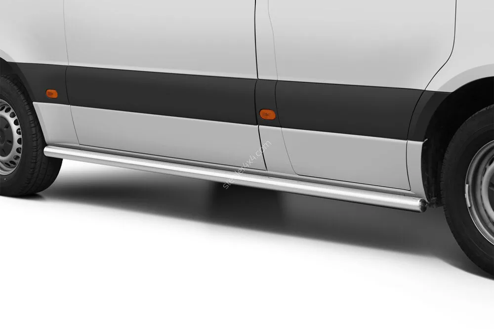 Пороги-трубы из нержавейки — Mercedes-Benz Sprinter (2018–)
