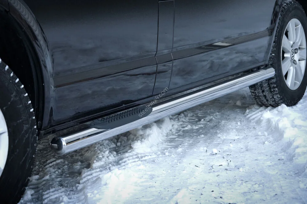 Stainless steel side bars with plastic steps — Volkswagen T5 (2003–2015)