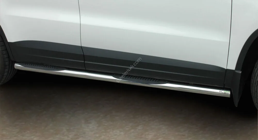 Stainless steel side bars with plastic steps — Volkswagen Tiguan (2007–2015)