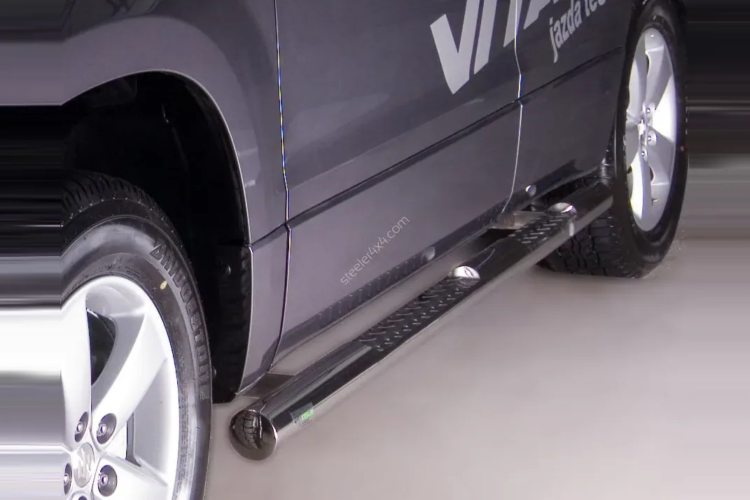 Stainless steel side bars with checker plate steps — Suzuki Grand Vitara (2005–2008)